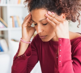 Voçê se Sente Cansado o Tempo Todo? Pode Ser Exaustão Emocional – Saiba o Que Fazer