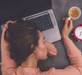 Você Pode Estar Emocionalmente Esgotado e Nem Percebeu – Veja os Sinais Ocultos !